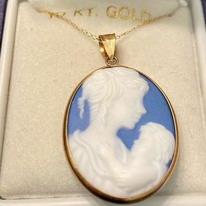 10k Blue & White, Woman and Child Cameo Pendant and Necklace